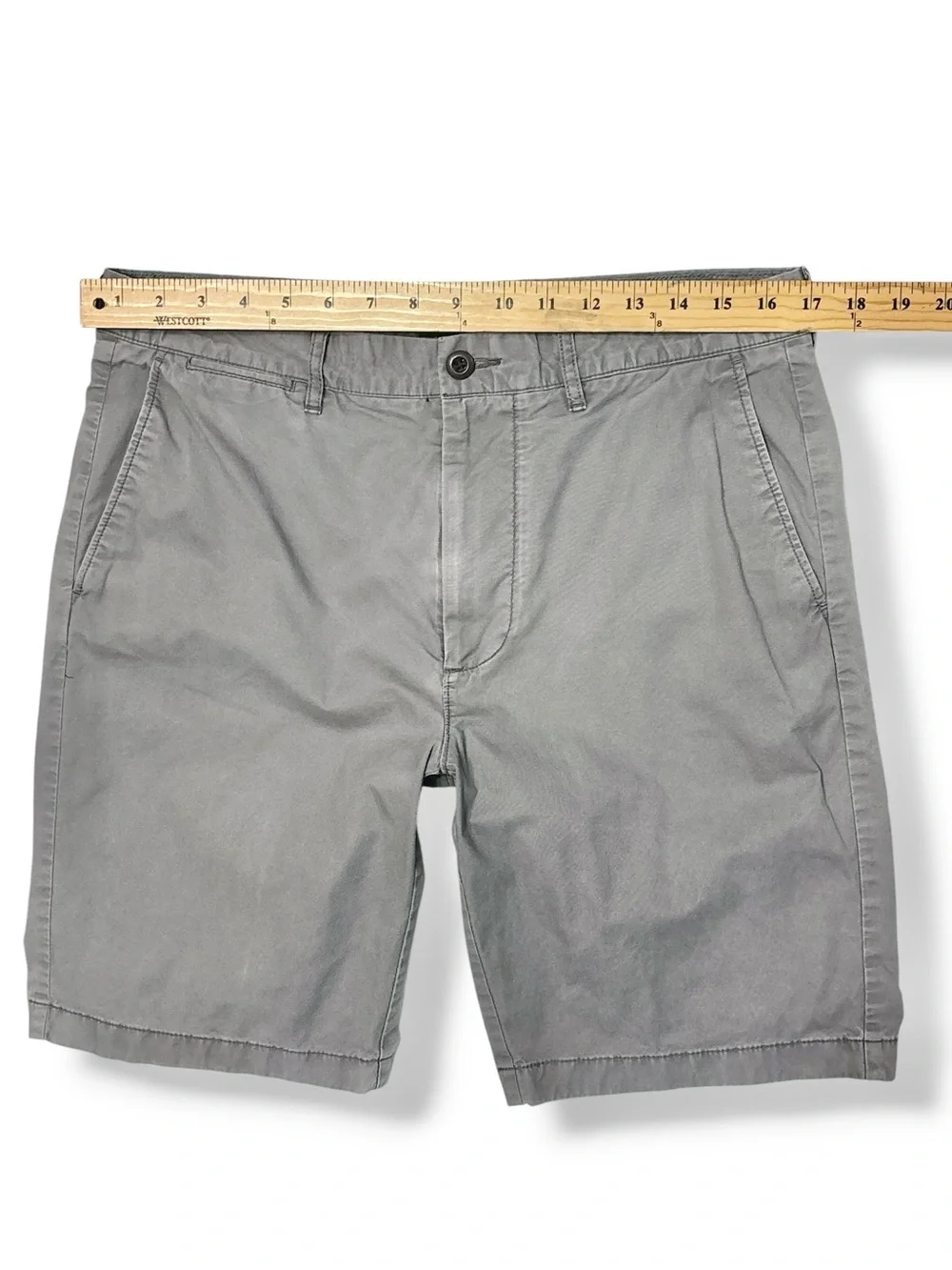 J. CREW Grey Stretch Chino Flat Front Shorts 10.5” Inseam Size 34
